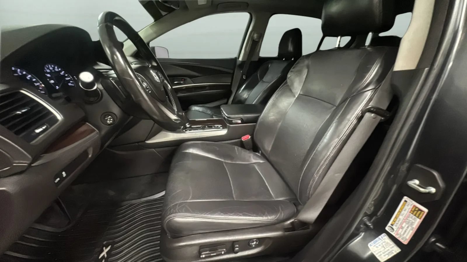 Used 2015 Acura RLX w/ Technology Package FWD image 20