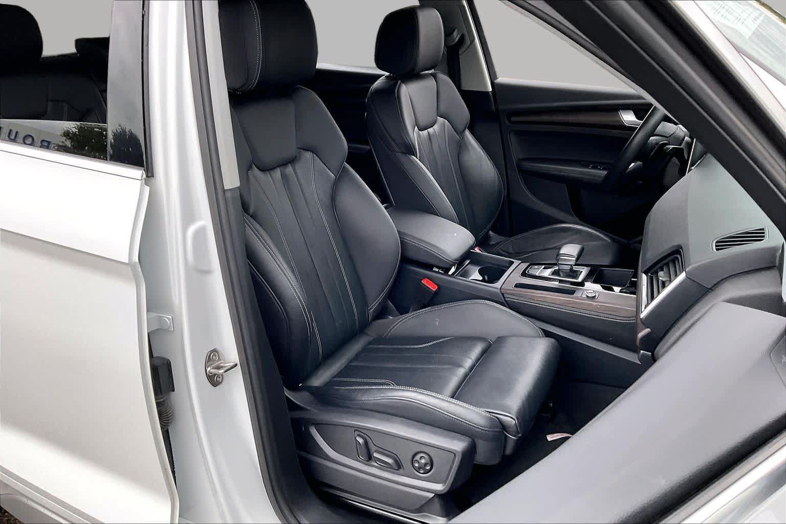 Used 2024 Audi Q5 2.0T Premium Plus AWD/4WD image 9