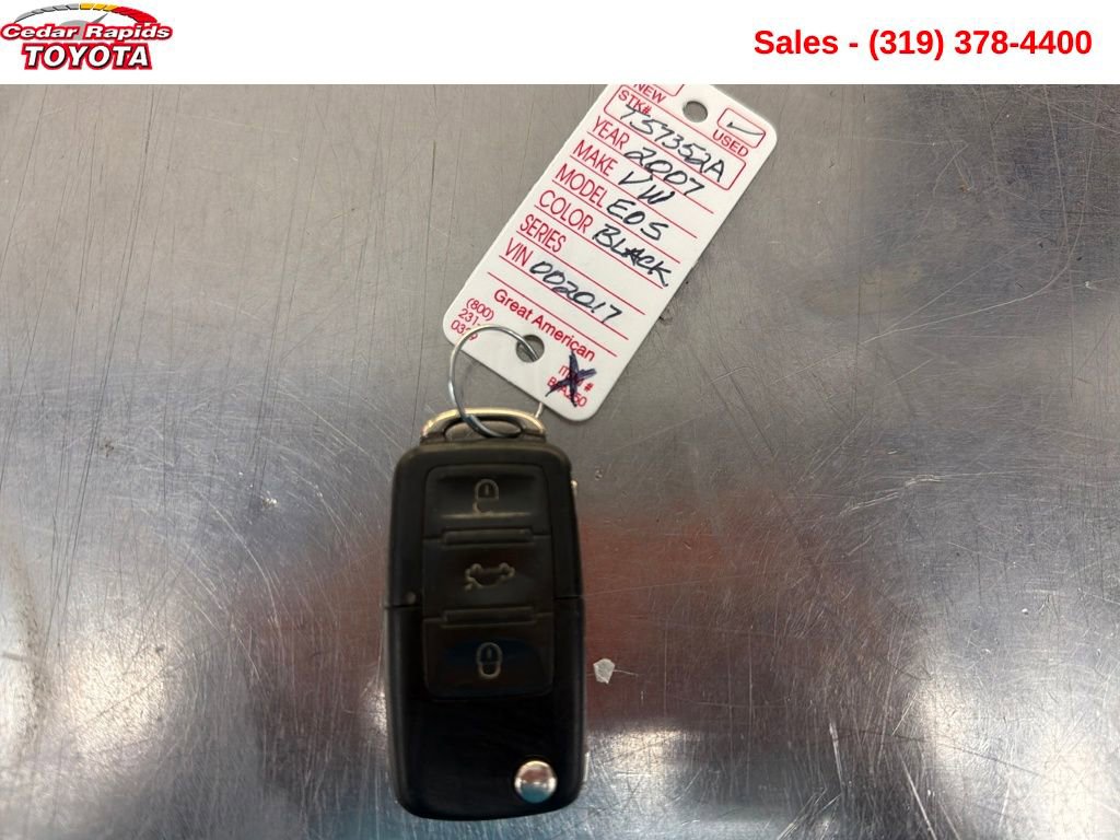 Used 2007 Volkswagen Eos 2.0T image 15