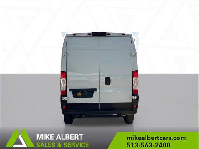 Used 2023 RAM ProMaster 2500 image 5