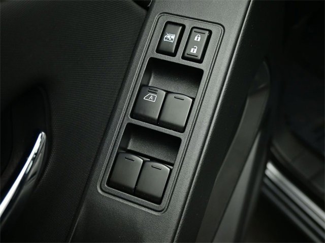 Used 2024 Nissan Frontier SV w/ SV Convenience Package image 23