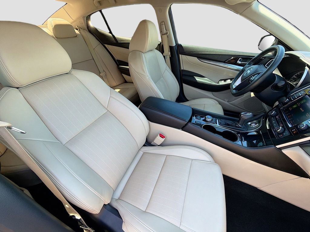 Used 2020 Nissan Maxima 3.5 SL w/ Floor Mat Group image 13