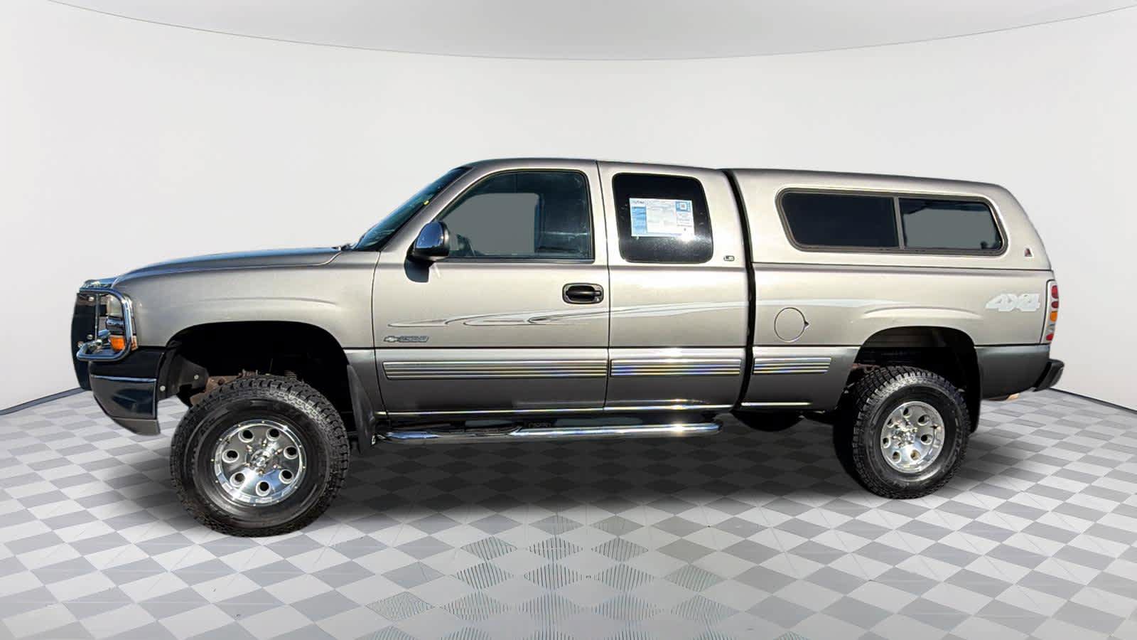 Used 2000 Chevrolet Silverado 1500 LS AWD/4WD image 8