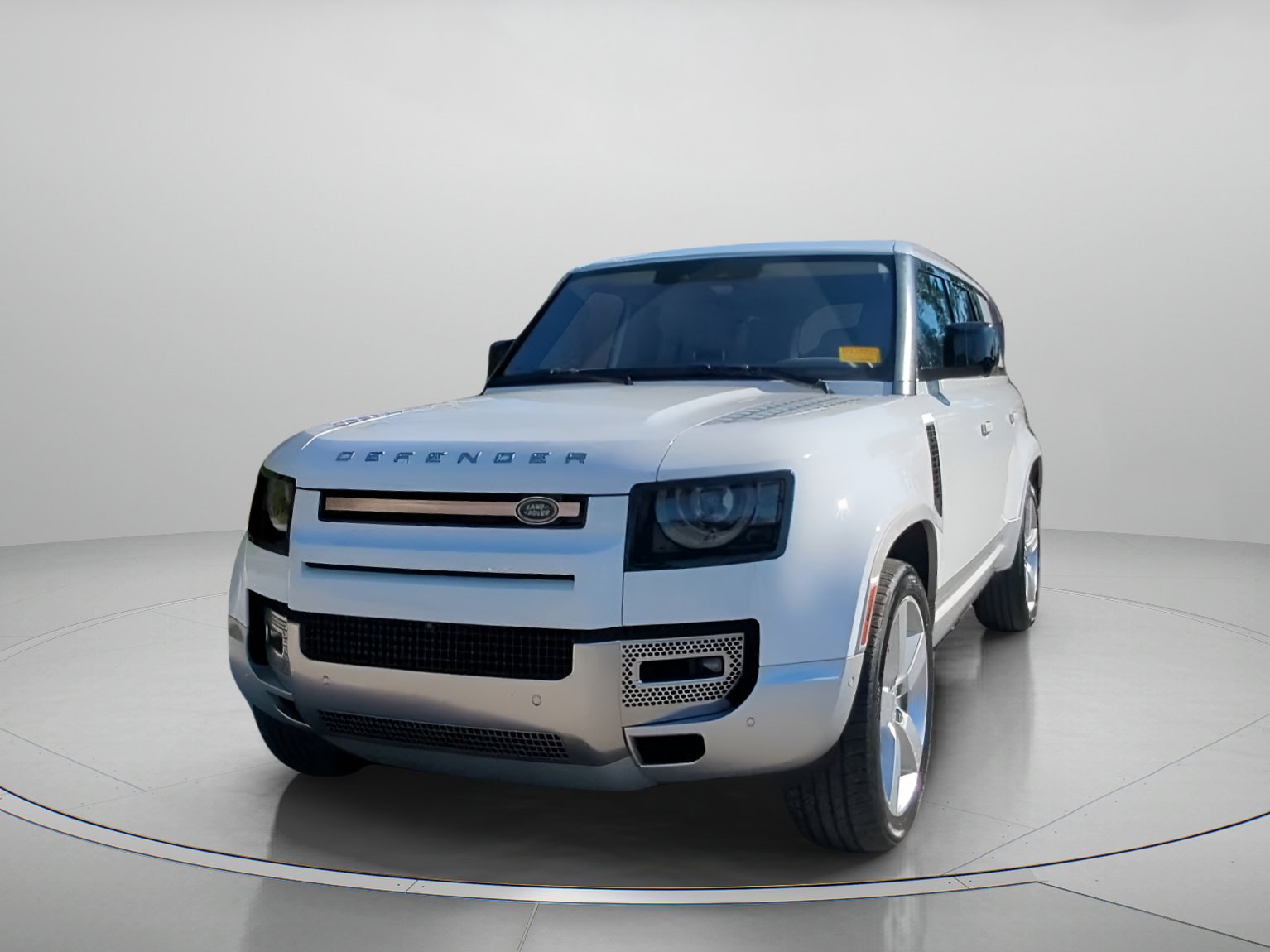 Used 2022 Land Rover Defender 110 SE image 5