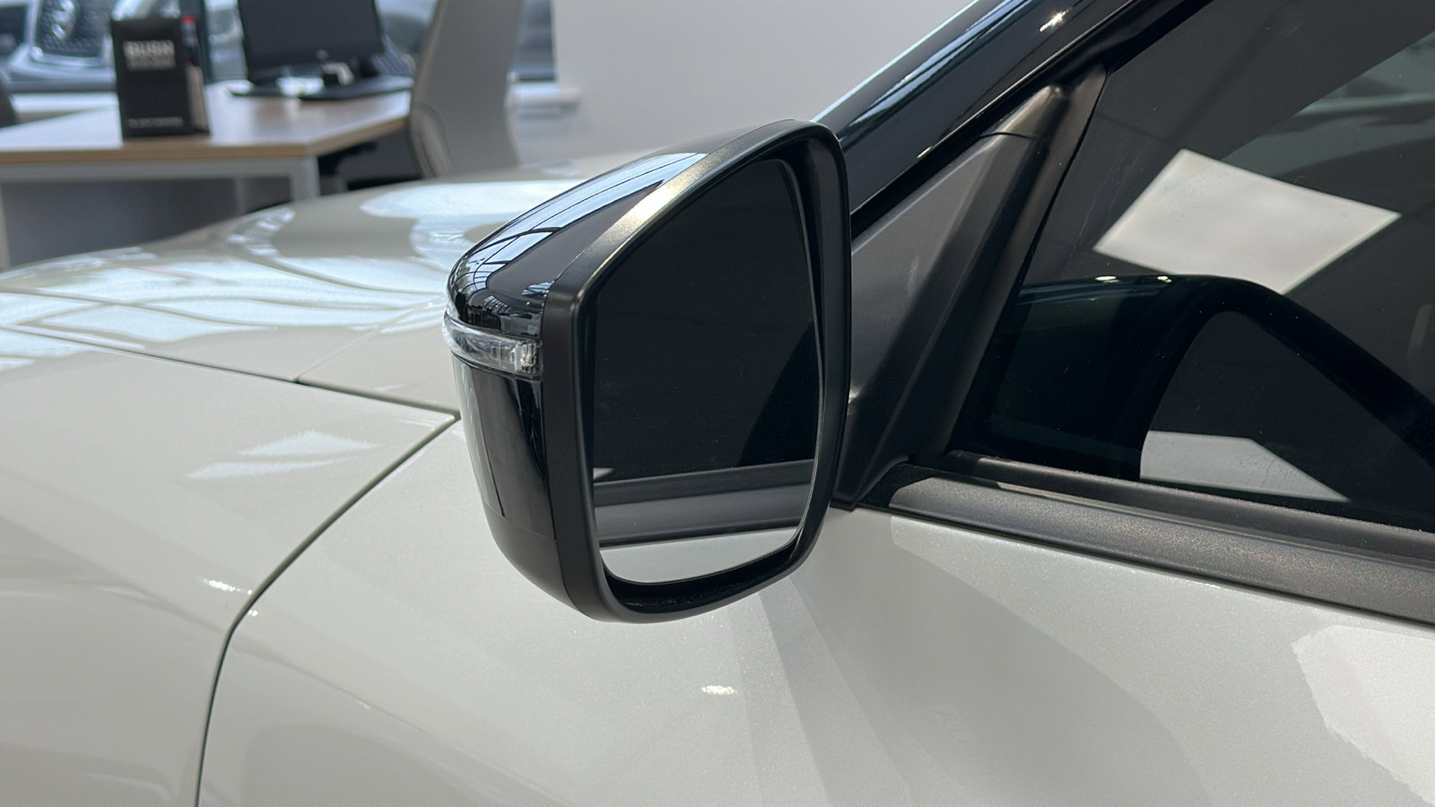 New 2023 Nissan Z w/ Floor Mat Package (L93) RWD image 10