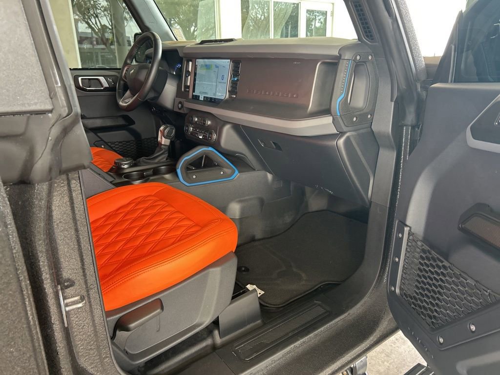 Used 2024 Ford Bronco Black Diamond image 32