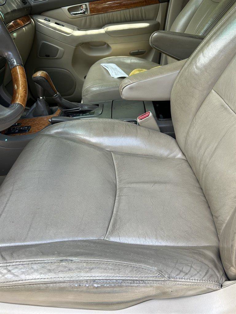 Used 2005 Lexus GX 470 image 24