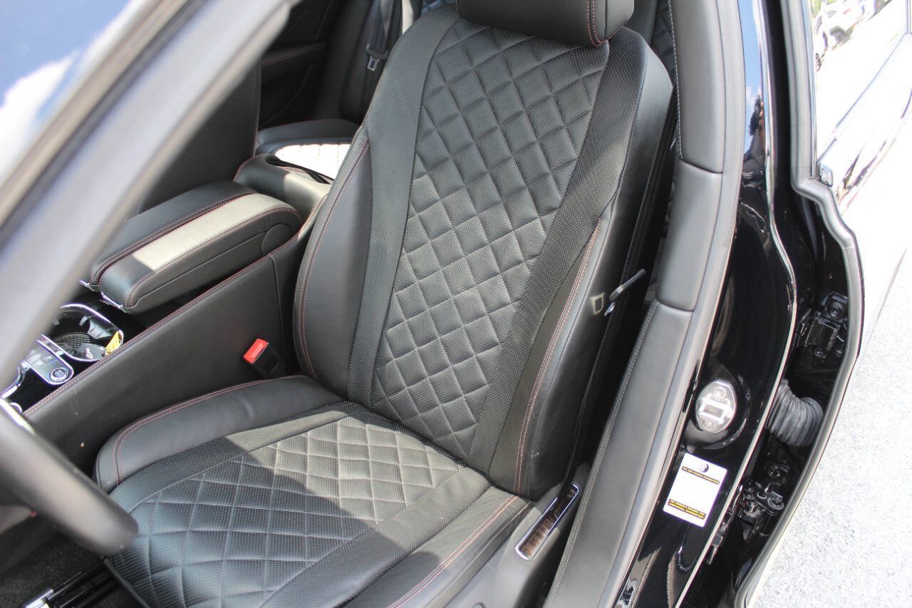 Used 2018 Bentley Flying Spur S V8 AWD/4WD image 3