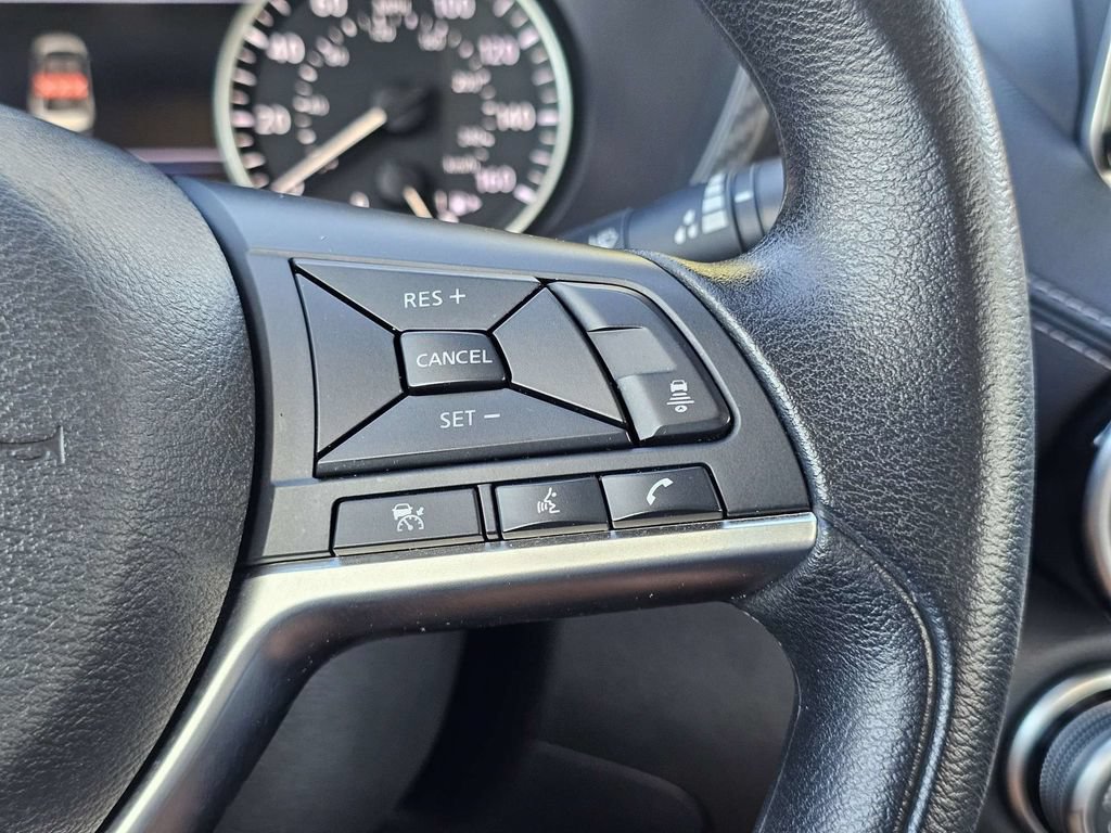 Used 2025 Nissan Sentra SV FWD image 23