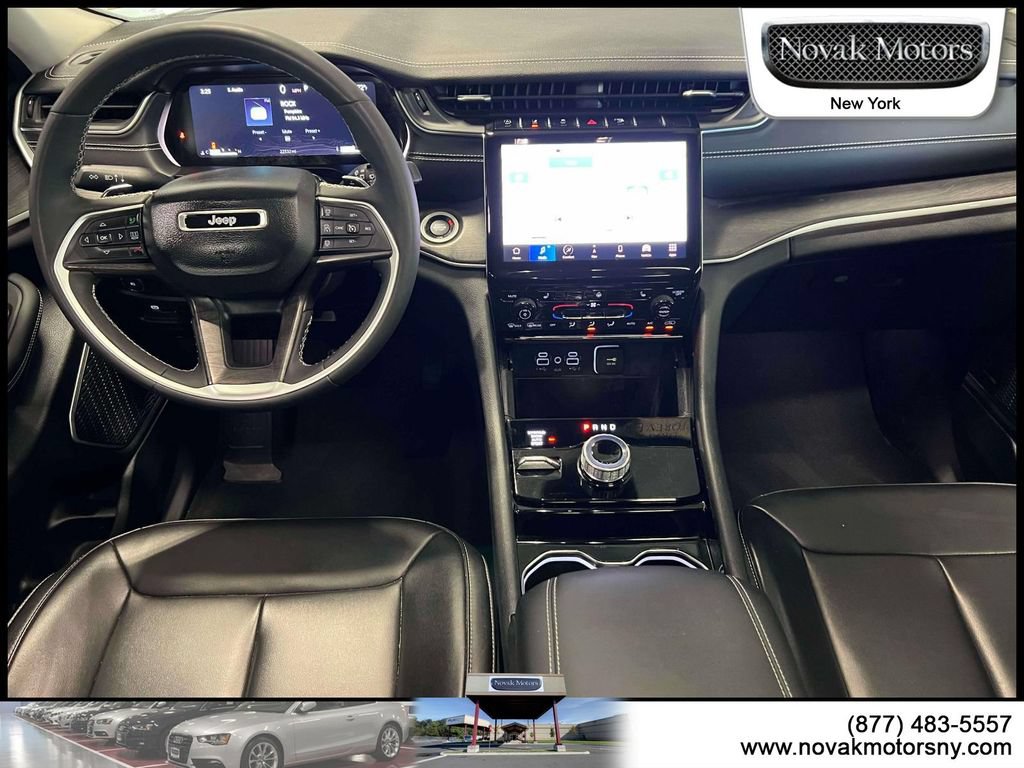Used 2023 Jeep Grand Cherokee L Limited AWD/4WD image 15