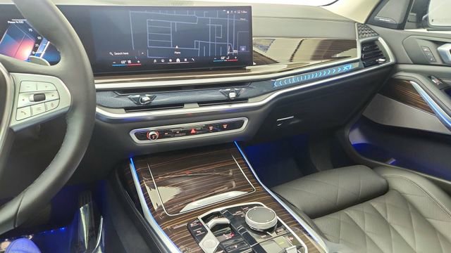Used 2026 BMW X7 xDrive40i image 48
