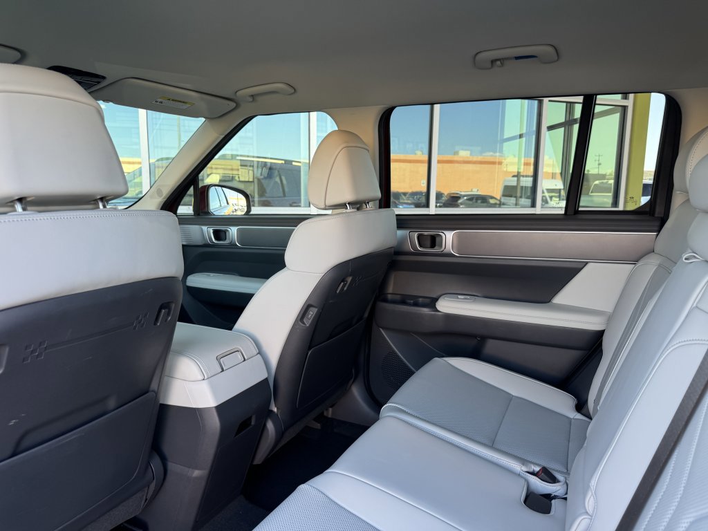 Used 2024 Hyundai Santa Fe SEL image 35