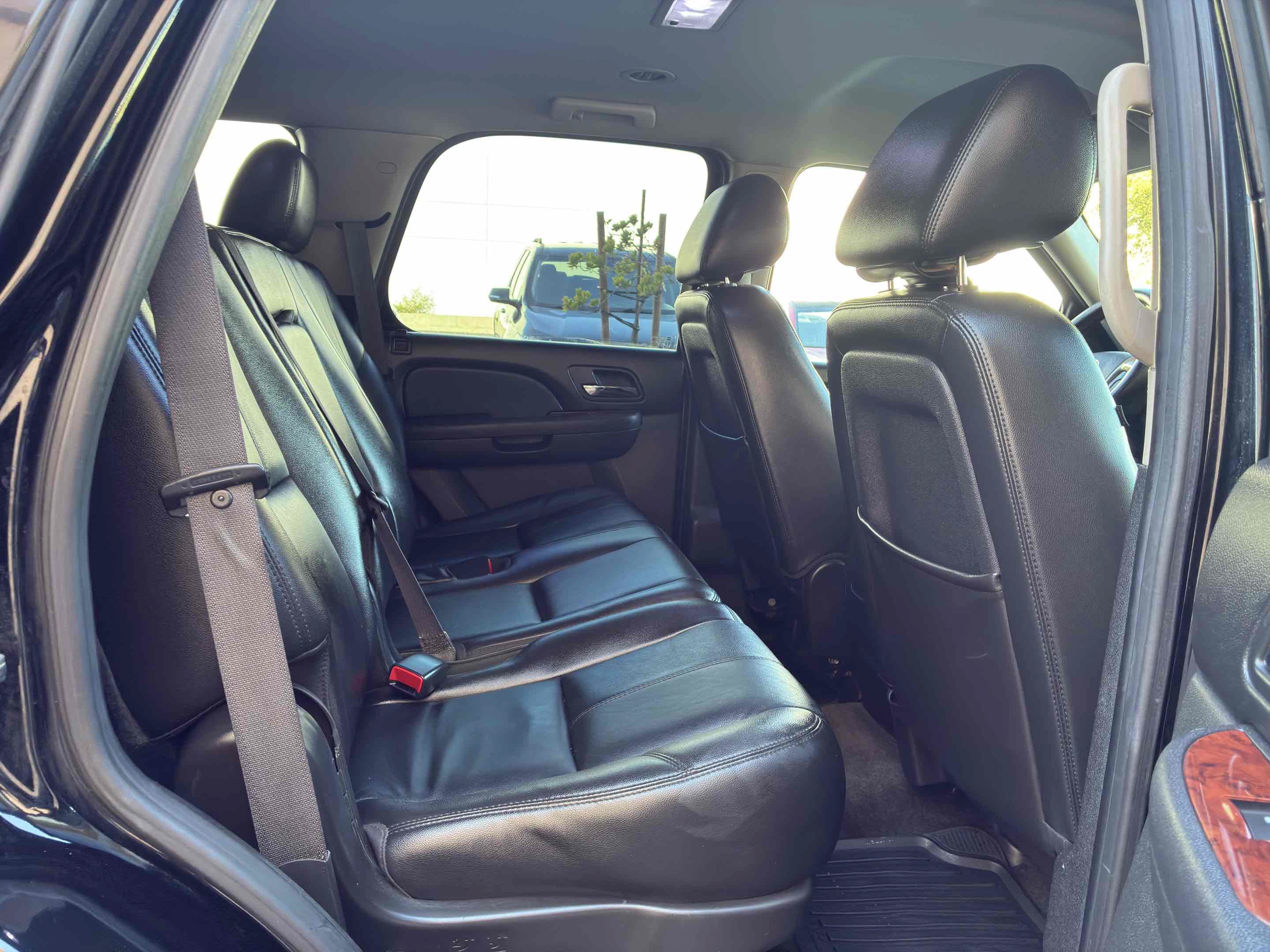 Used 2012 Chevrolet Tahoe LT AWD/4WD image 43