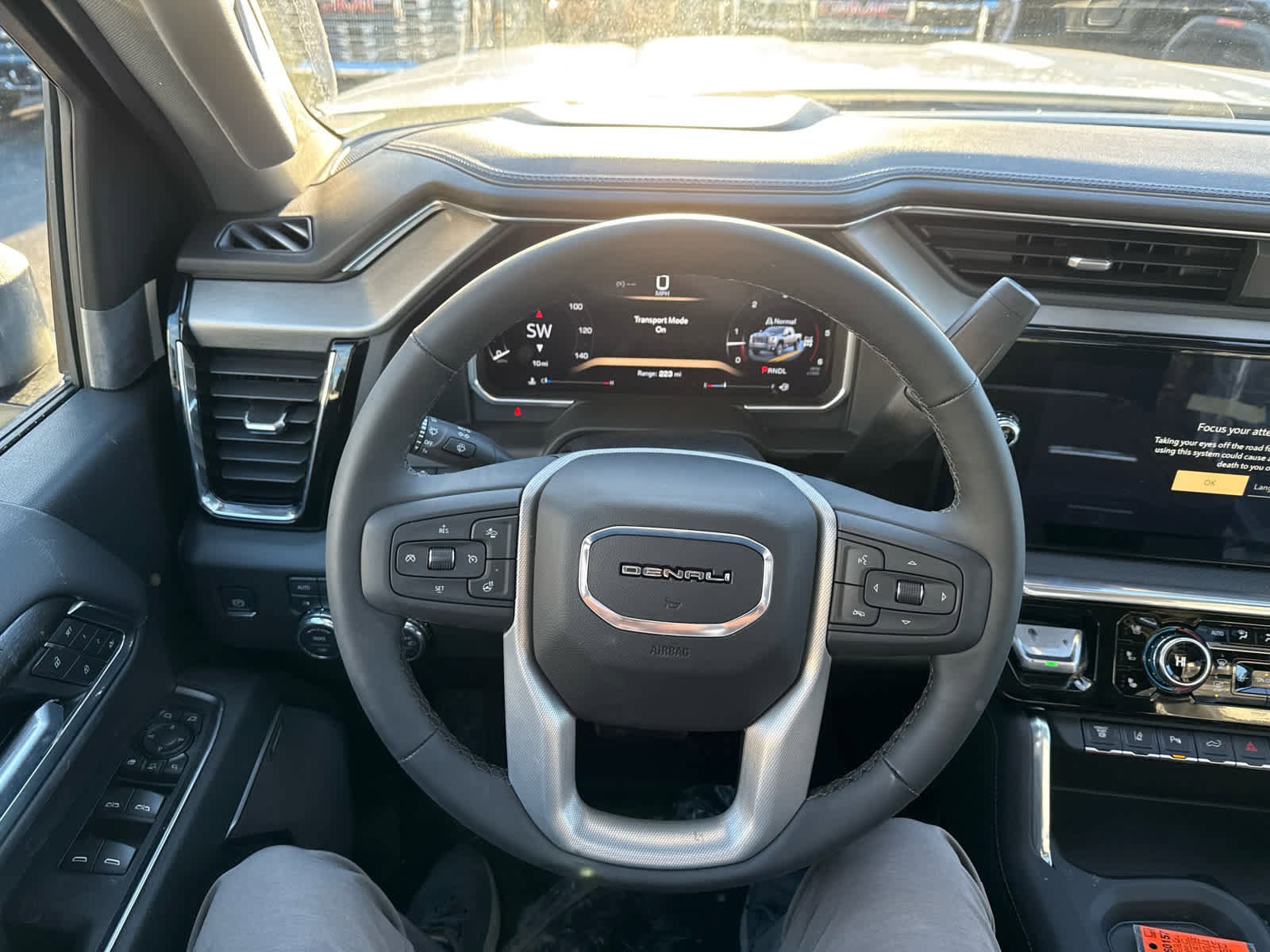 New 2026 GMC Sierra 2500 Denali w/ Denali Reserve Package image 19