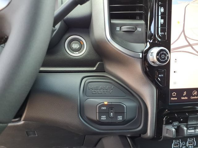 New 2026 RAM 2500 Big Horn AWD/4WD image 10