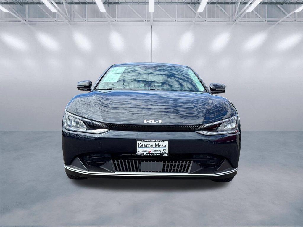 Used 2023 Kia EV6 Light RWD image 2