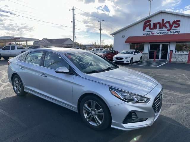 Used 2018 Hyundai Sonata Limited w/ Cargo Package image 1