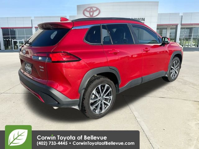 Certified 2022 Toyota Corolla Cross XLE image 8