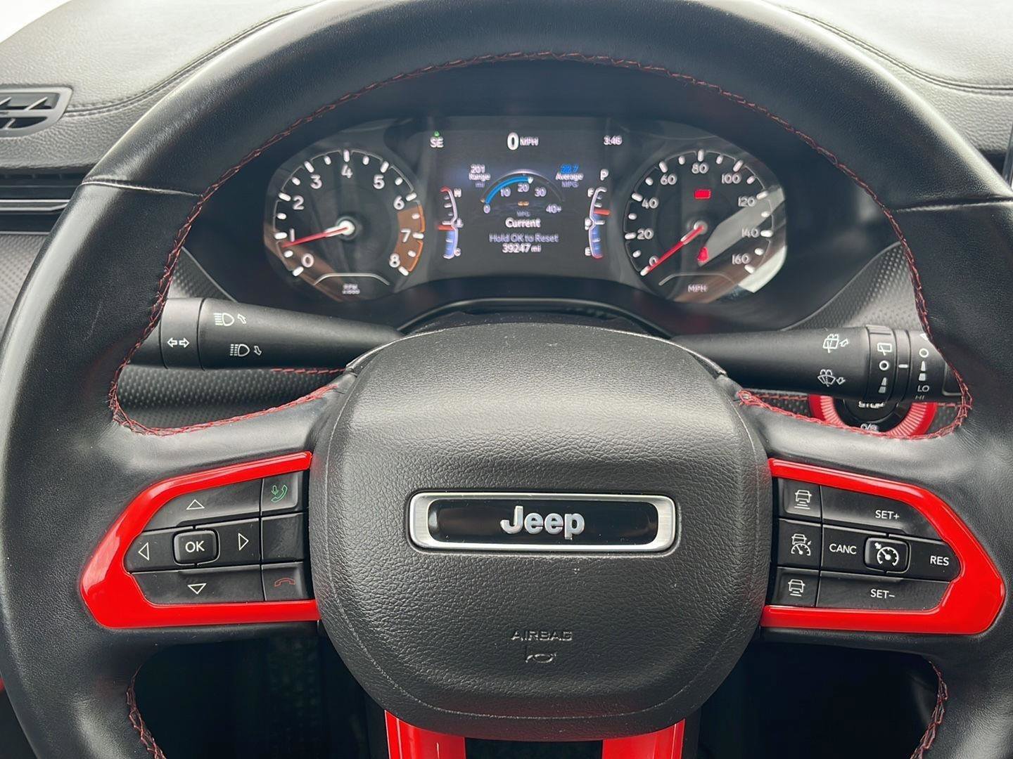 Used 2022 Jeep Compass Trailhawk w/ Trailhawk Convenience Group AWD/4WD image 24