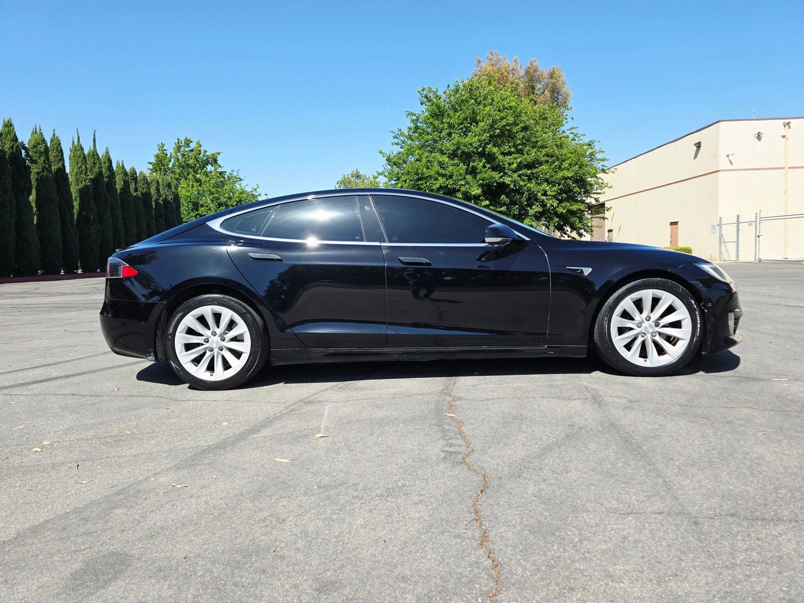 Used 2018 Tesla Model S 75D image 4