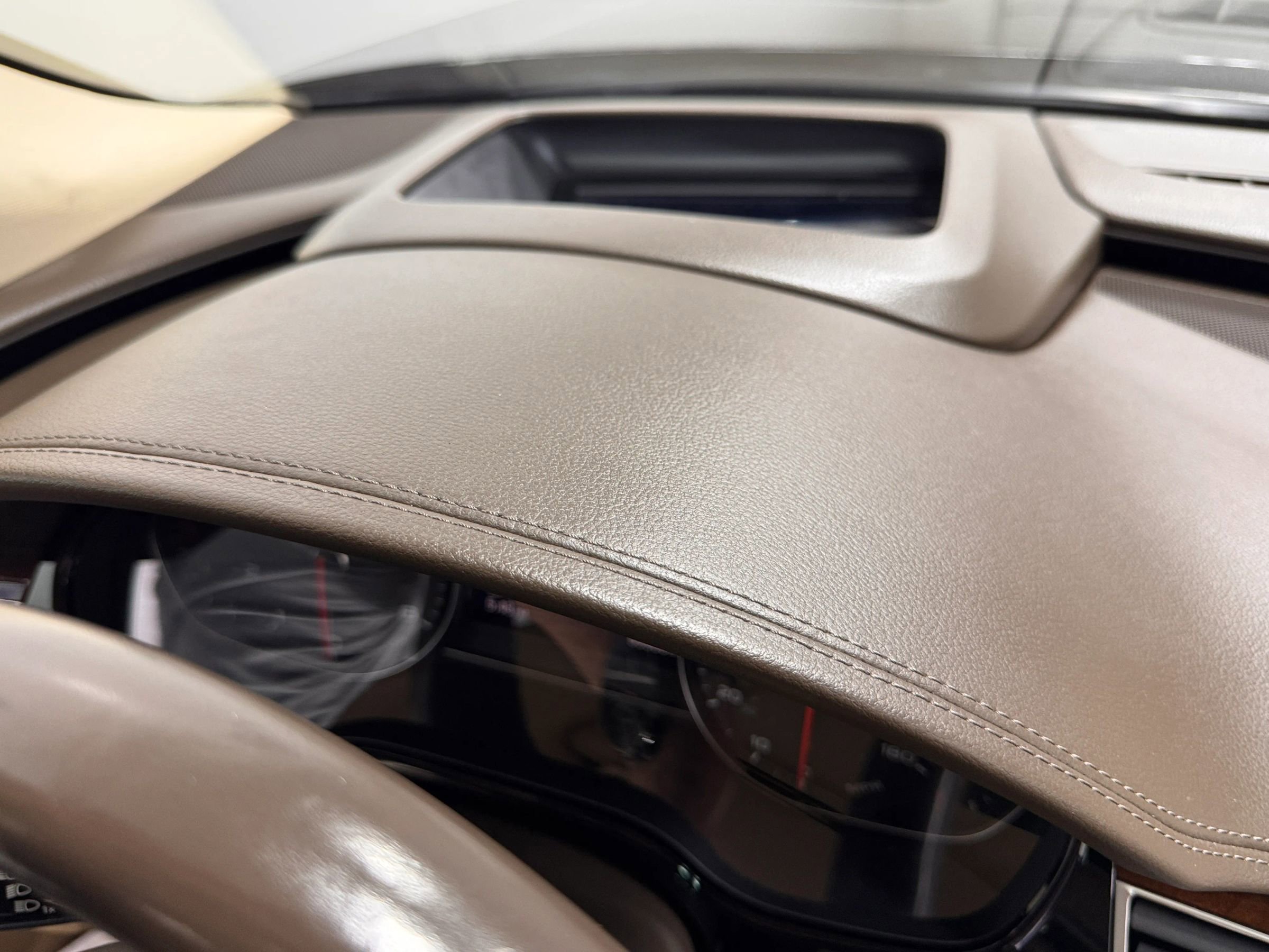 Used 2016 Audi A8 L 3.0T image 11