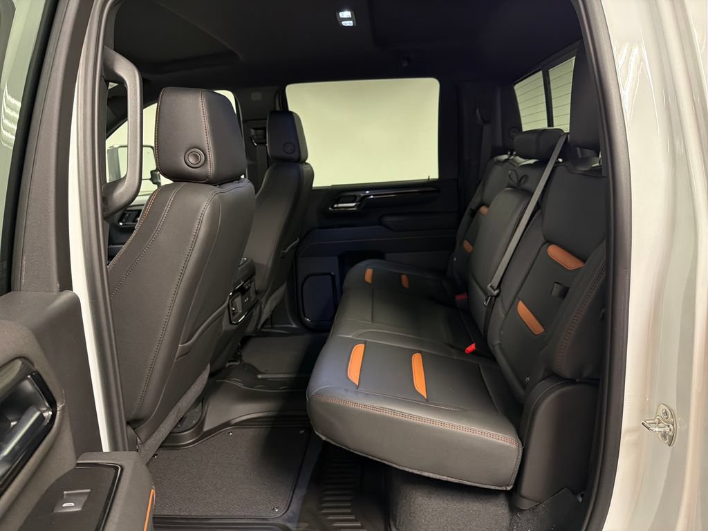New 2026 GMC Sierra 2500 AT4 w/ Technology Package AWD/4WD image 29
