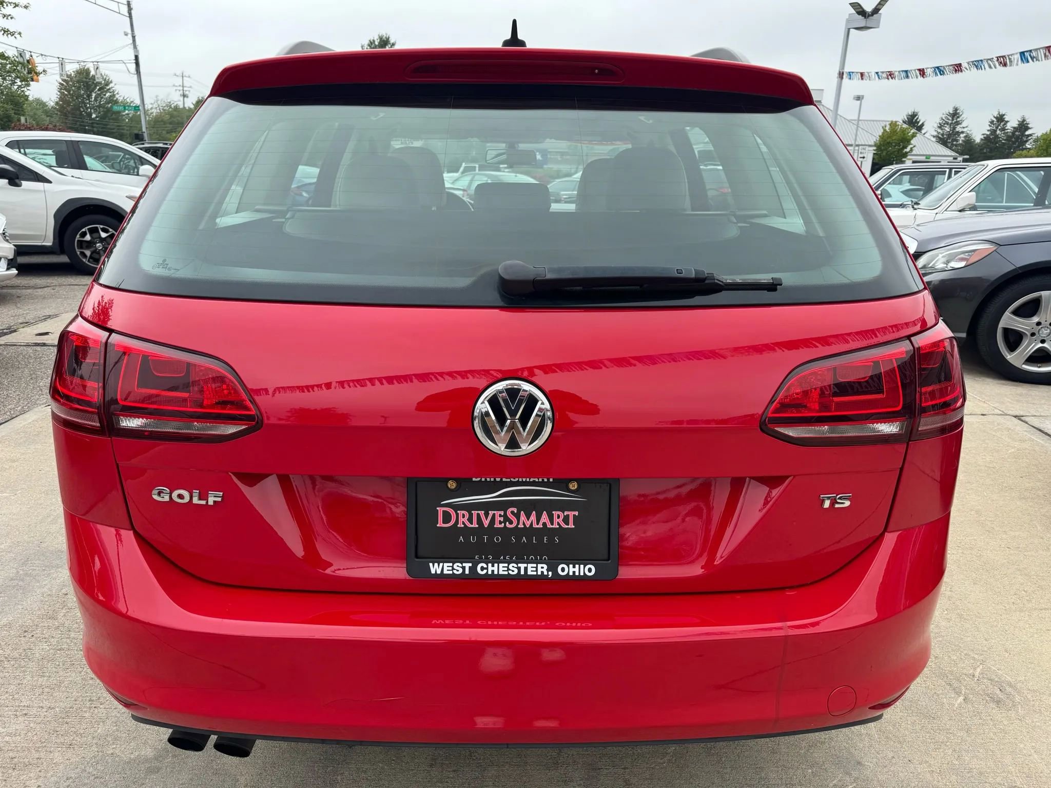 Used 2015 Volkswagen Golf SE image 6