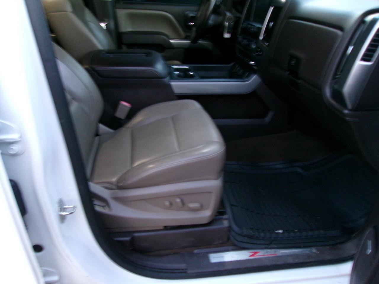 Used 2017 Chevrolet Silverado 1500 LTZ Z71 w/ LTZ Plus Package image 18