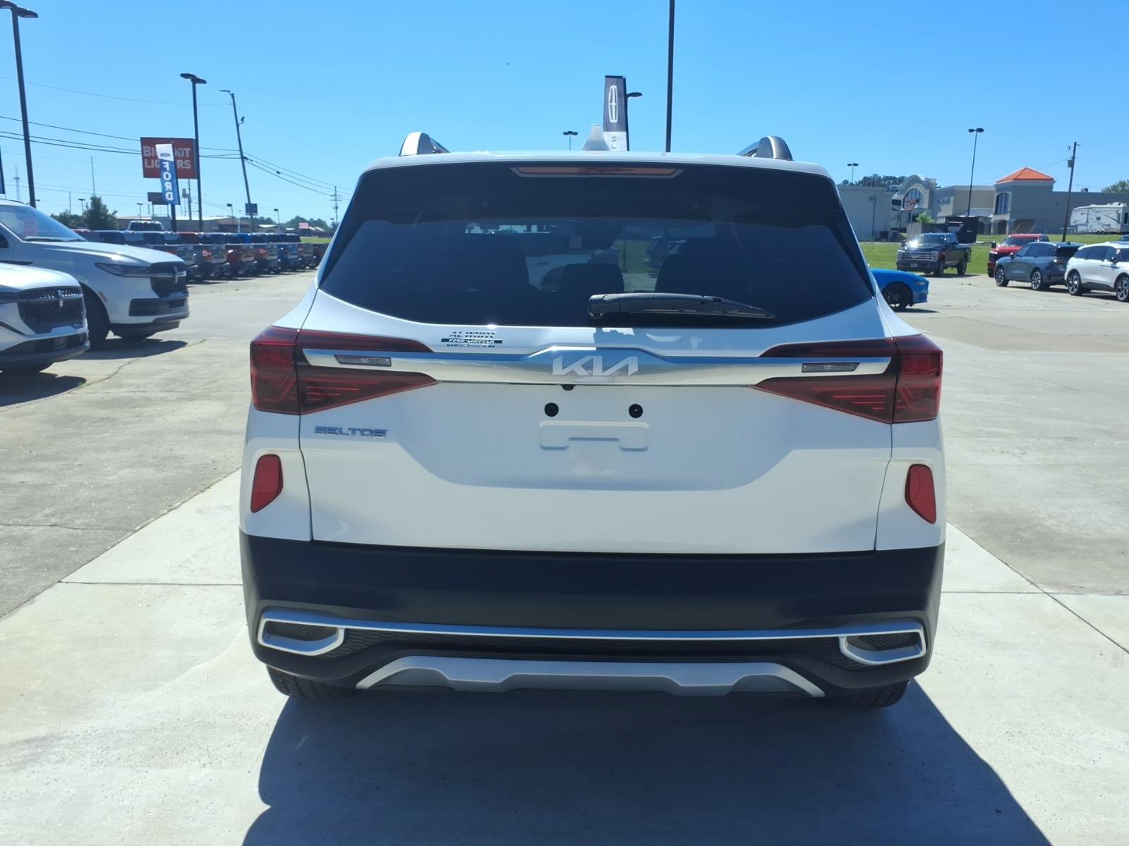Used 2023 Kia Seltos Nightfall Edition AWD/4WD image 4