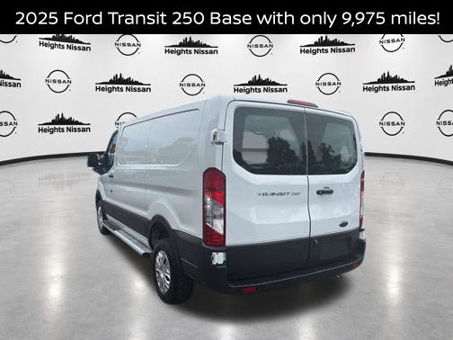 Used 2025 Ford Transit 250 Low Roof w/ Exterior Upgrade Package RWD image 3