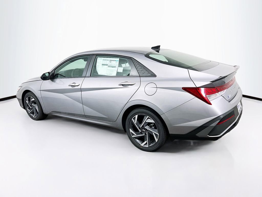 New 2025 Hyundai Elantra SEL w/ Cargo Package image 5