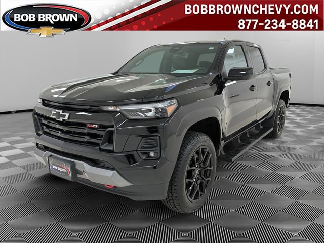 Certified 2024 Chevrolet Colorado Z71 w/ LPO, Dark Essentials Package