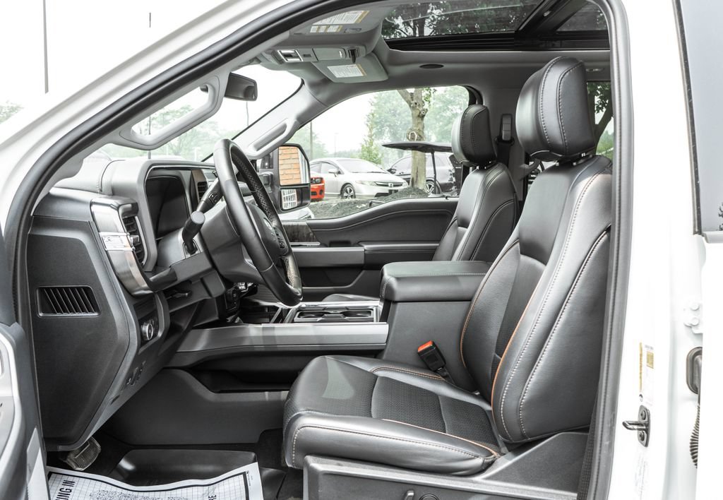 Used 2025 Ford F350 Lariat w/ Lariat Ultimate Package AWD/4WD image 25