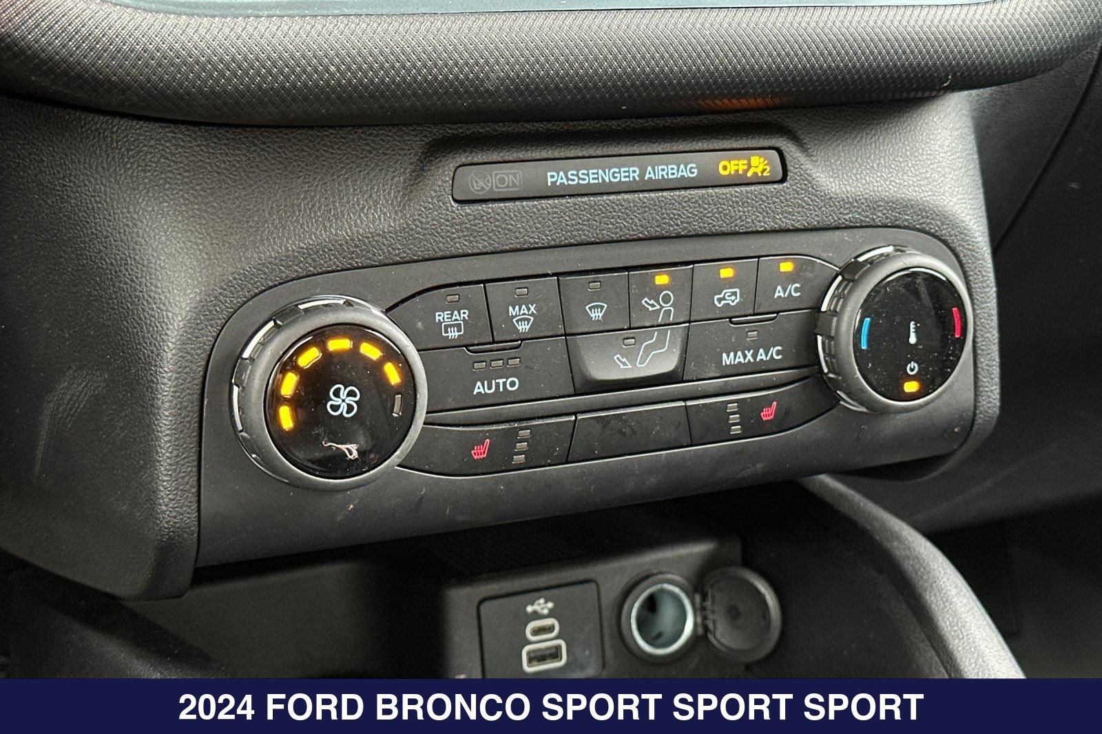 Used 2024 Ford Bronco Sport Badlands AWD/4WD image 21