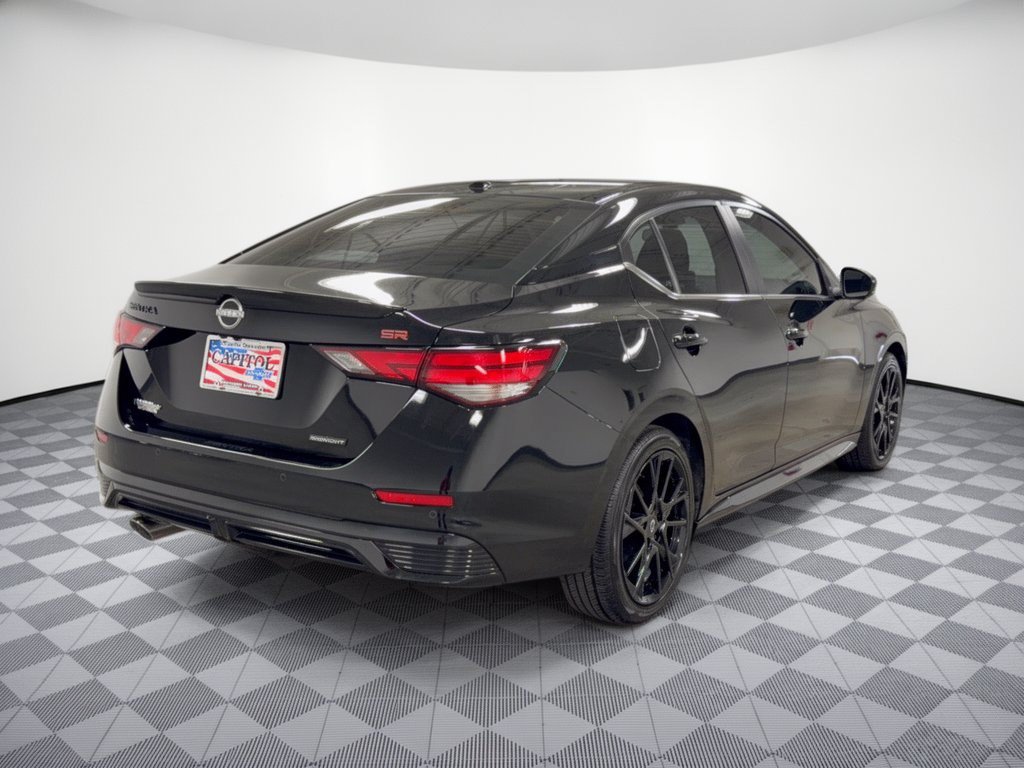 Used 2025 Nissan Sentra SR w/ Midnight Edition FWD image 9