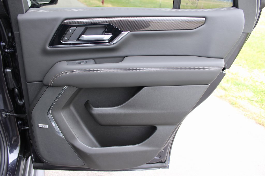 New 2026 GMC Yukon Elevation image 24