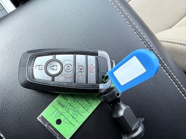 Used 2020 Ford Explorer Limited w/ Class III Trailer Tow Package image 18