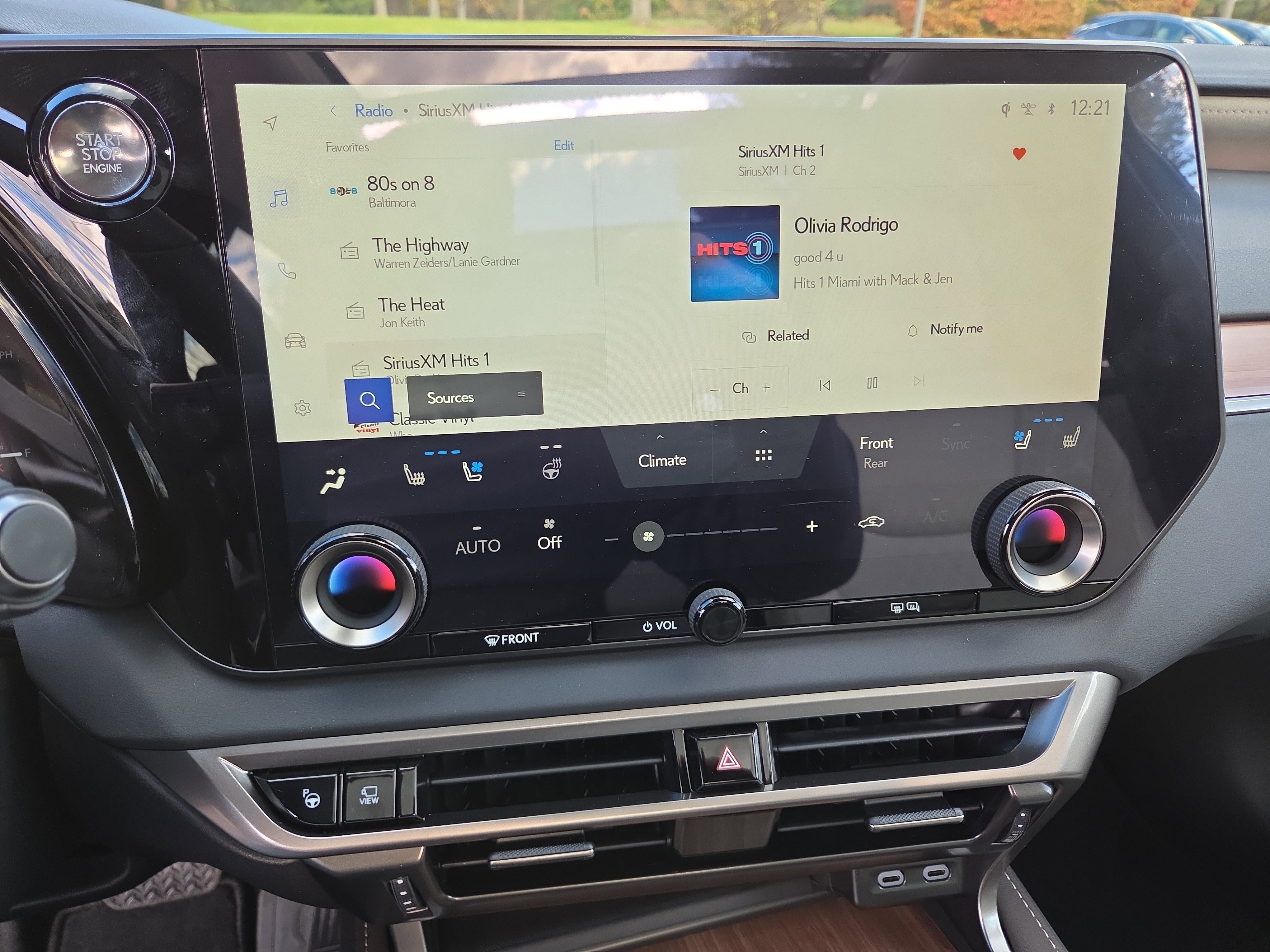 New 2025 Lexus RX 350 w/ Luxury Package image 14