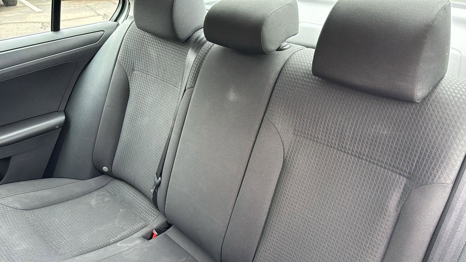Used 2015 Volkswagen Jetta S image 18