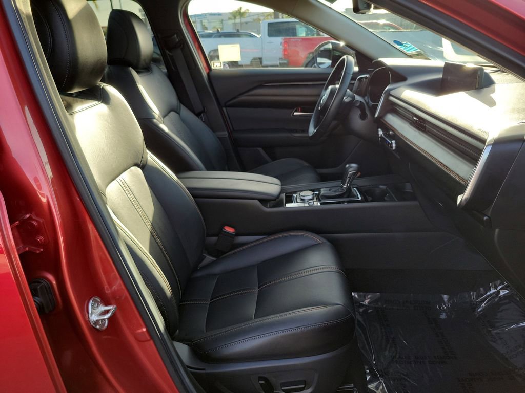 Certified 2025 MAZDA CX-50 AWD 2.5 S w/ Premium Plus Pkg image 16