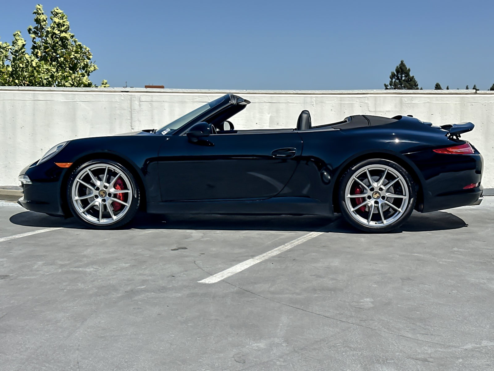 Used 2014 Porsche 911 Carrera S RWD image 3