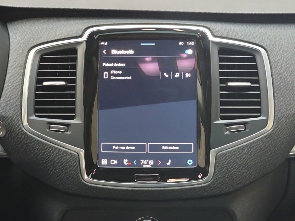 Used 2024 Volvo XC90 B5 Core image 21