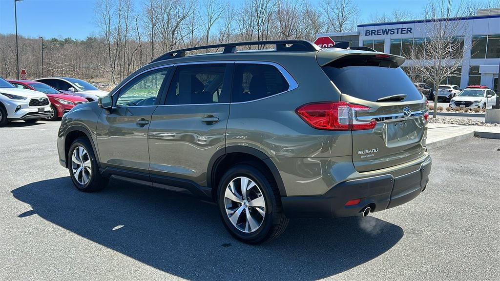 Used 2025 Subaru Ascent Premium AWD/4WD image 6