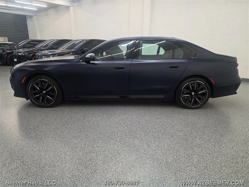 Used 2024 BMW i7 xDrive60 w/ M Sport Package RWD image 6