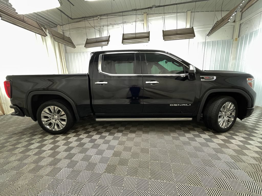 Used 2021 GMC Sierra 1500 Denali w/ Denali Premium Package AWD/4WD image 24