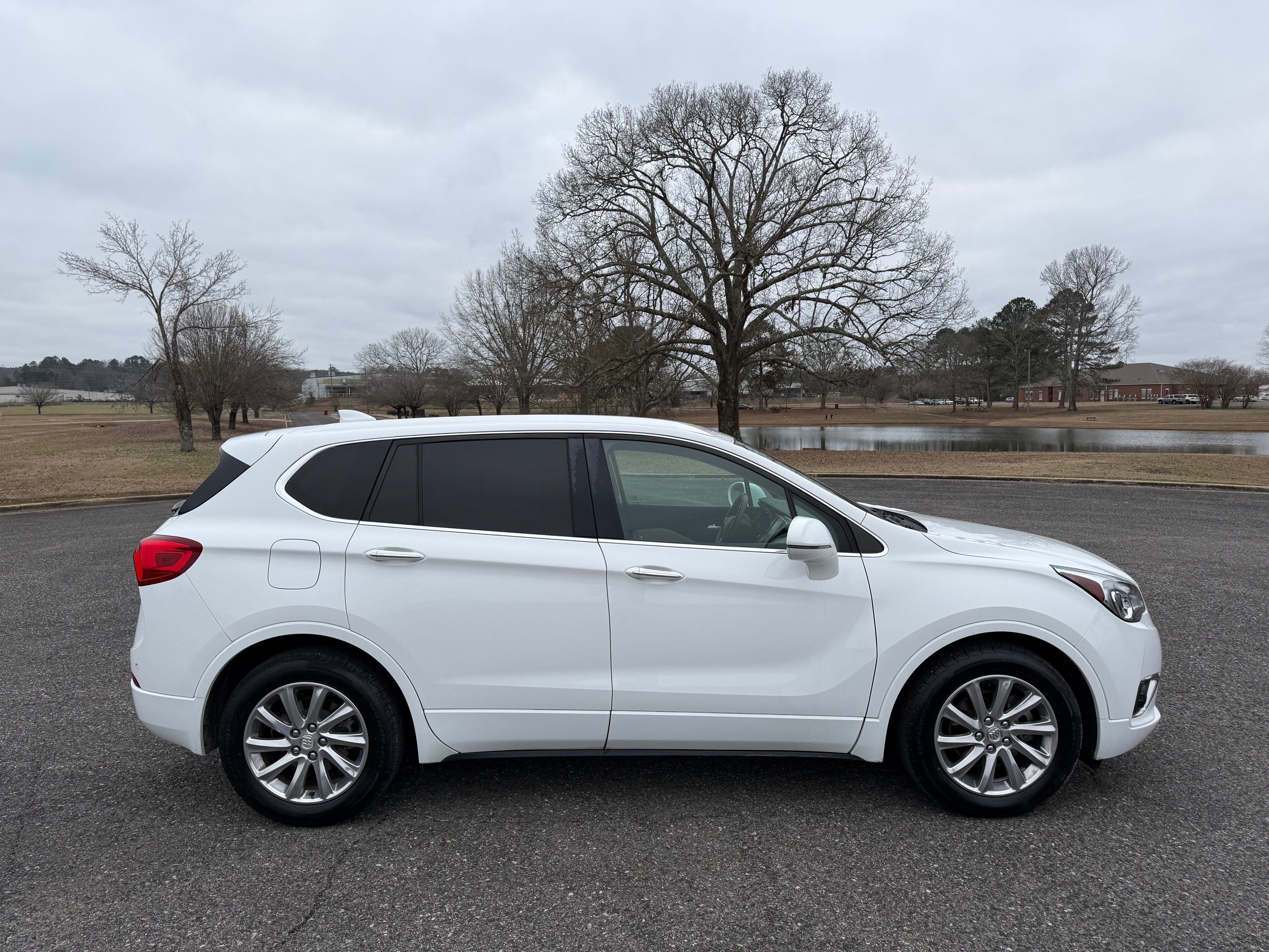 Used 2020 Buick Envision Essence image 6