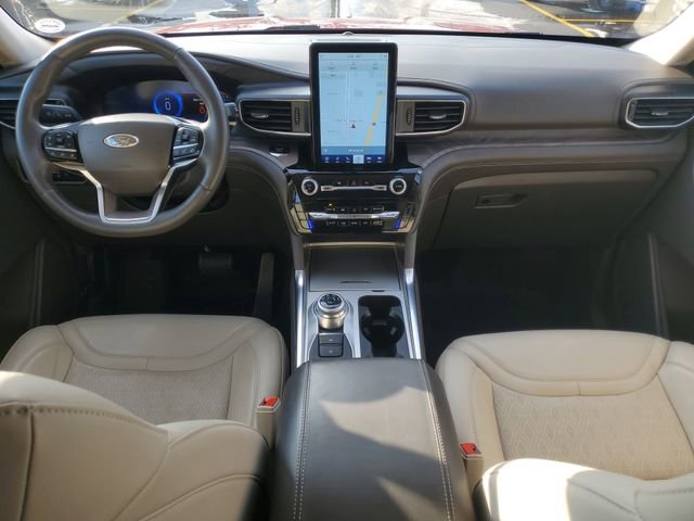 Certified 2023 Ford Explorer Platinum w/ Technology Package image 25