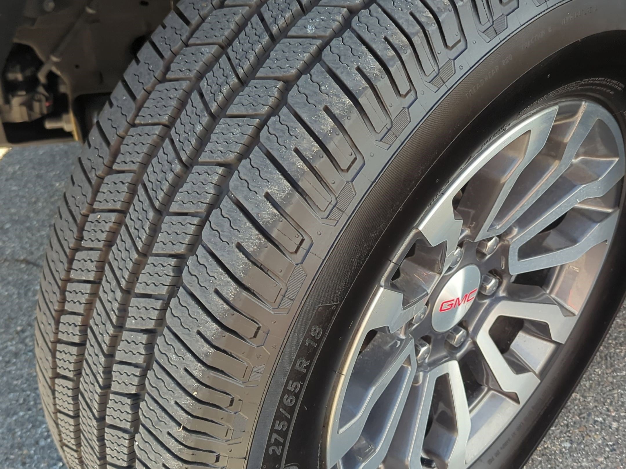 Used 2022 GMC Sierra 1500 AT4 w/ AT4 Premium Package image 12