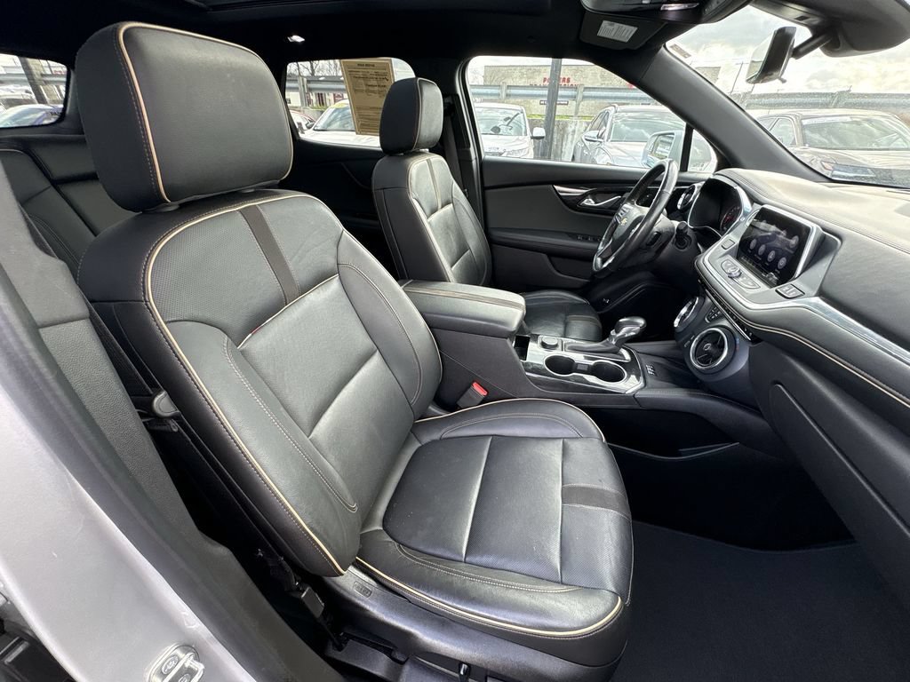 Used 2019 Chevrolet Blazer Premier w/ Sun and Wheels Package FWD image 25
