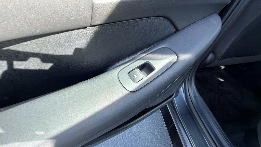 Used 2025 Hyundai Sonata SEL image 15